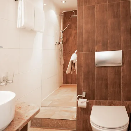 Manufaktur Boutique Hotel 3*