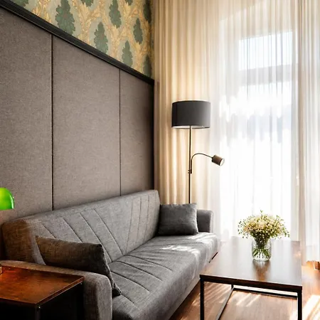 מלון Manufaktur Boutique 3*